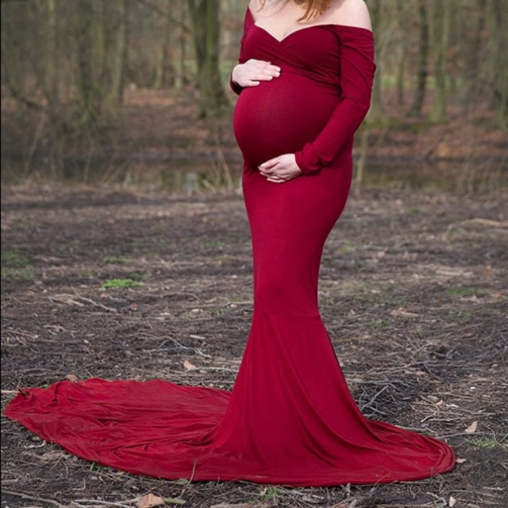 Red Maternity Photoshoot Dress